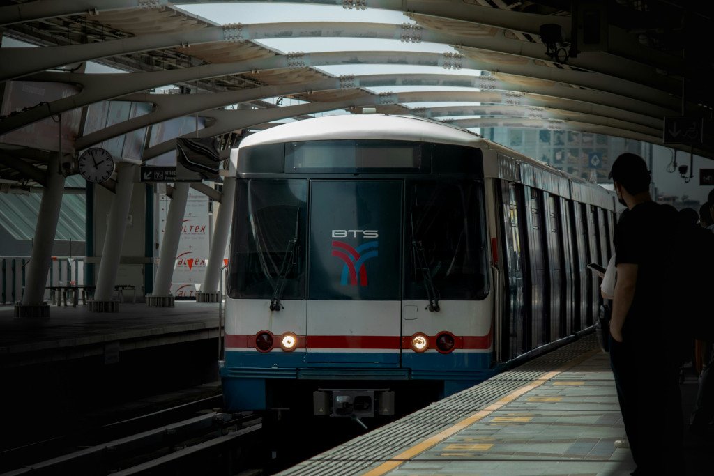 Get to One Yoga by BTS Skytrain