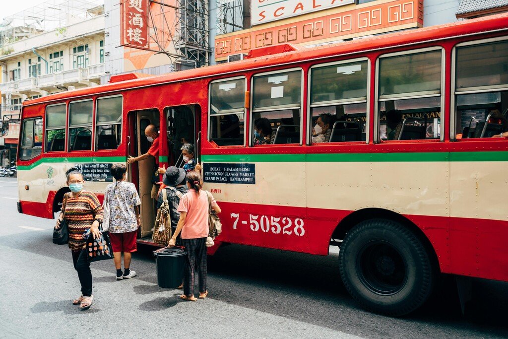 Get to One Yoga by Bus